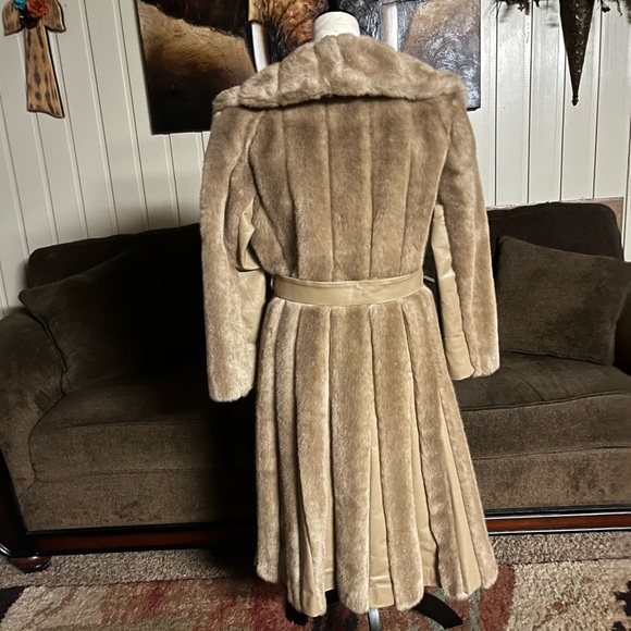 Jet Set California~Vintage Dress Fur Coat~Size 12 (New W/Tags) - Picture 11 of 16